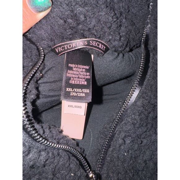 Nwt victorias secret VS plush half zip fleece sweatshirt - Picture 3 of 7